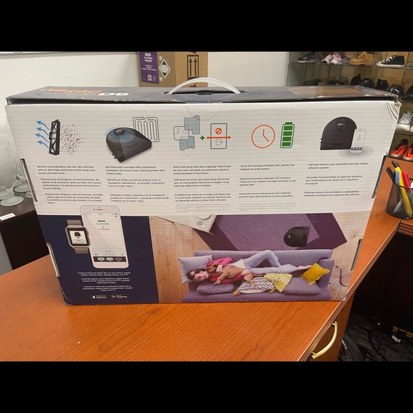 COPY - Brand New Neato Robot Vac Connected D6 - Picture 2 of 3
